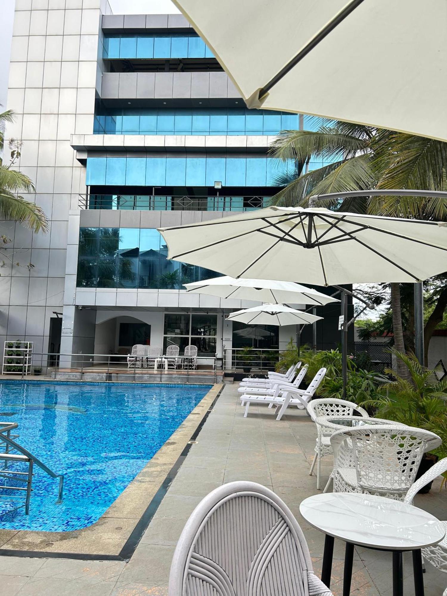 Montecarlo Hotel Mahabalipuram Exteriör bild