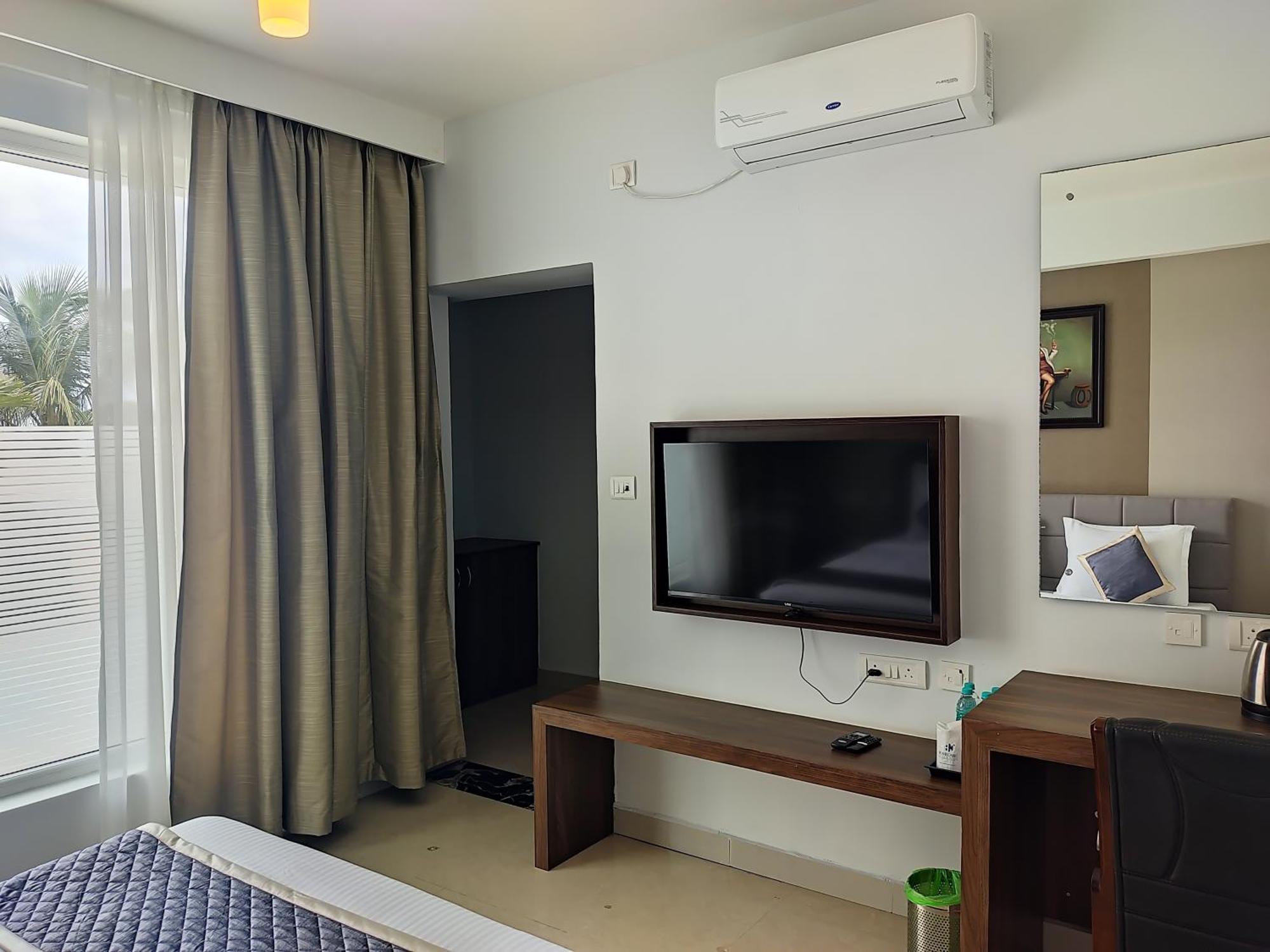 Montecarlo Hotel Mahabalipuram Exteriör bild